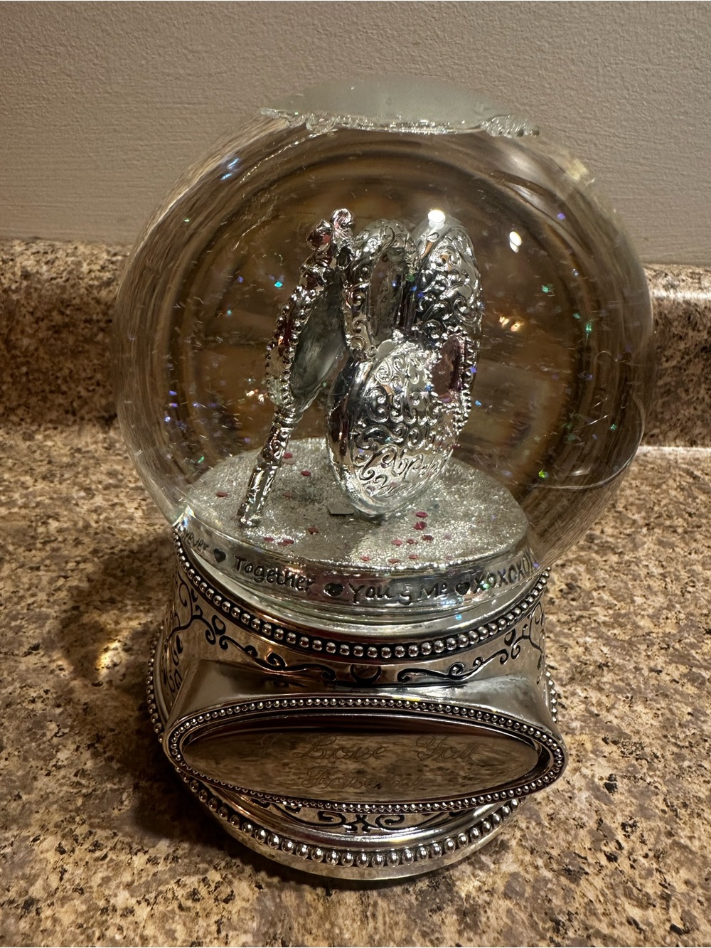 Things Remembered Plays "Love Me Tender" Musical Snow Globe Heart Anniversary